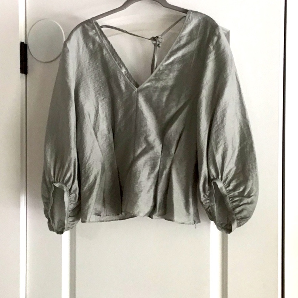 Club Monaco sage pleated peplum top S